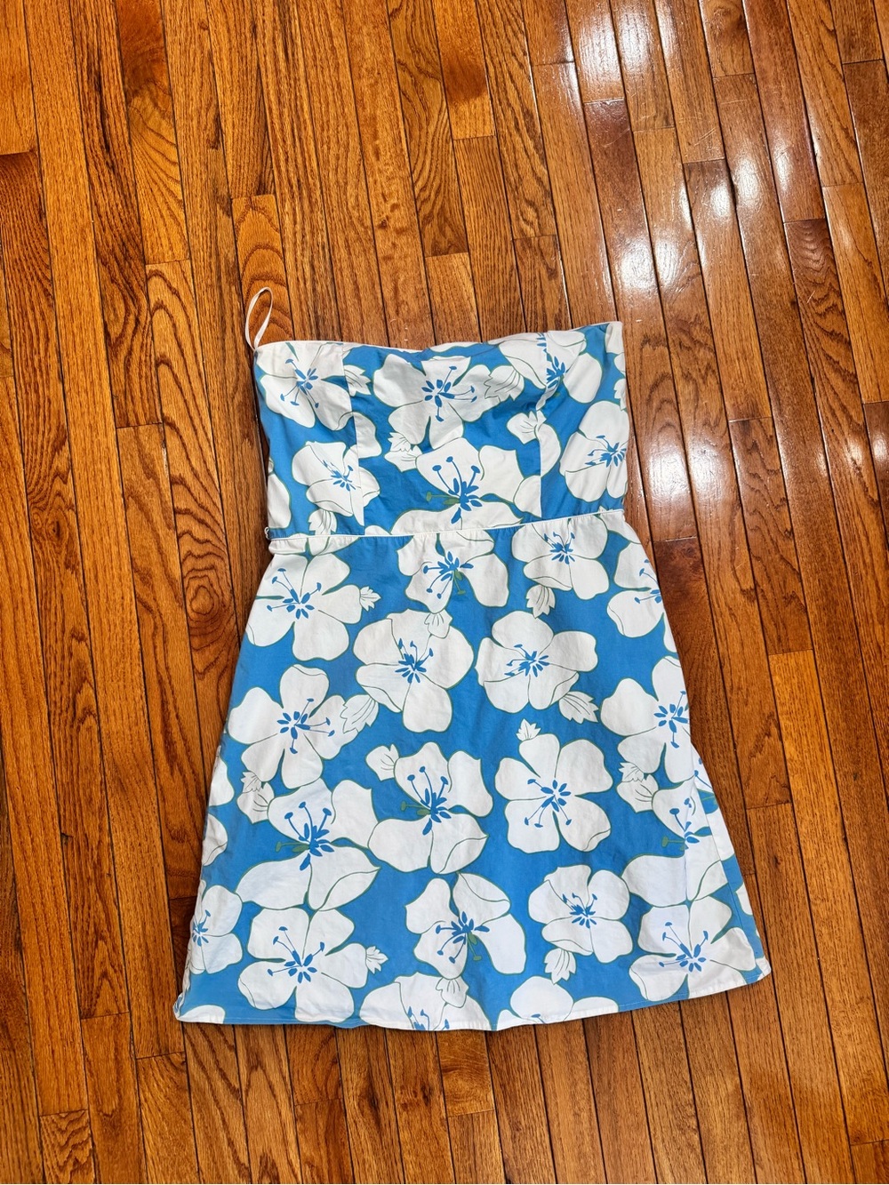 Old Navy Strapless Blue and White Floral Y2K Sundress